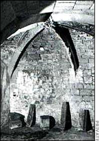 A typical cavern under Fleet Street