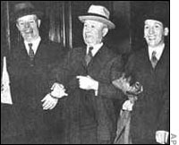 Torrio, center, after murder attempt 
