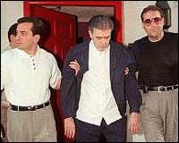 Vincent (Chin) Gigante in custody