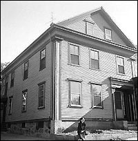 Borden home in Fall River, MA (CORBIS)